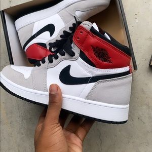 Air jordan 1 Smoke Grey